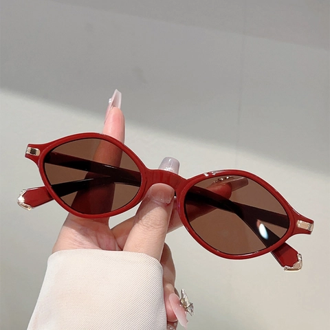 Occhiali Da Sole Ovali Vintage Retrò Montatura Piccola Protezione UV400 Occhiali PC Accessori Moda Con Decorazione In Metallo Dorato