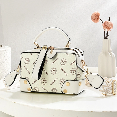 Retro Boston Bag PU Leather Multi Compartment Large Capacity Crossbody Handbag With Wide Geometric Strap Monogrammed Print