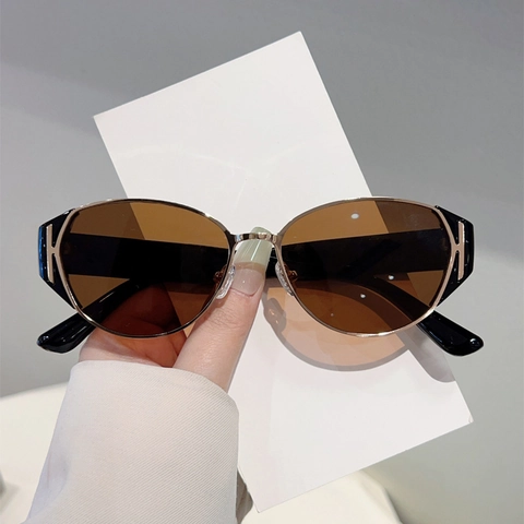 Damen Sonnenbrille Retro Oval Metallrahmen UV Schutz Mode Trendy Outdoor Brillen Elegant High Definition