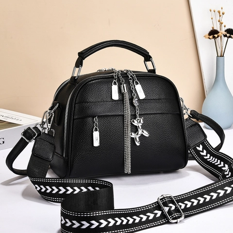 Sac À Épaule Femme Cuir PU Texture Lychee Grande Capacité Large Bandoulière Crossbody Navette Avec Gland