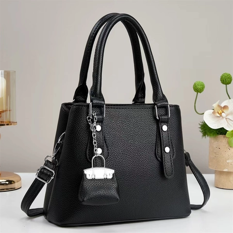 Sac À Main Pour Femmes En Cuir PU Texturé Litchi Avec Mini Charme Sac À Bandoulière Élégant Et Simple Pour Le Quotidien