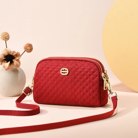 Borsa A Tracolla Trapuntata Pelle Sintetica Cerniera Multistrato Pochette Per Telefono Moda Hardware Dorato Per Donne