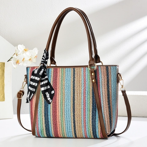 Gestreifte Gewebte Tragetasche Große Kapazität PU Leder Handtasche Für Damen Strandurlaub Bohemian Stil Mit Dekorativem Schal