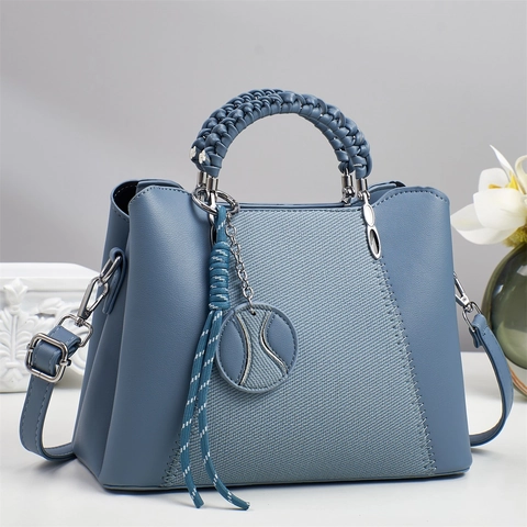 Women Handbag PU Leather Woven Fabric Patchwork Crossbody Shoulder Bag With Woven Handle Metal Charm Versatile Fashion