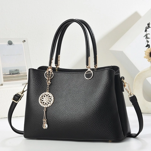 Women Handbag Lychee Pattern PU Leather Tote With Gold Pendant Circular Metal Handle Adjustable Strap Urban Elegant Bag