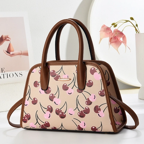 Sac À Main Boston Imprimé Cerise Cuir PU Rétro Sac À Poignée Supérieure Bandoulière Pour Femmes Grande Capacité Matériel Doré
