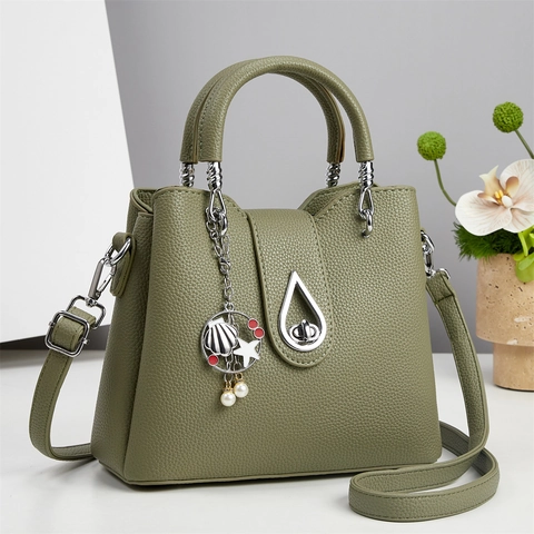 Bolso De Mano Para Mujer De Cuero PU Con Textura De Lichi Elegante Bolso De Hombro Y Bandolera Con Colgante De Concha Perla Artificial Cierre