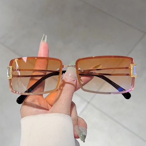 Square Frame Rectangular Sunglasses Metal Rhinestone Gradient Lens Y2K Millennium Aesthetic Fashion UV400 Eyewear