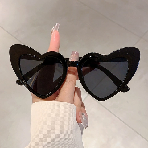 Vintage Herzförmige Sonnenbrille UV400 Schutz PC Rahmen Trendy Retro Brillen Für Party Urlaub Street Style