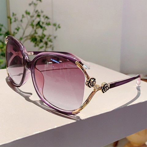Women Sunglasses Oversized Butterfly PC Frame Gradient Lens Metal Camellia Flower Decoration Vintage UV400 Elegant