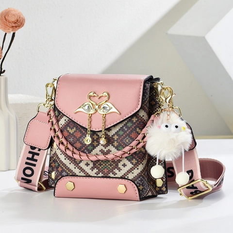 Borsa Tracolla Donna Pelle PU Jacquard Stile Etnico Mini Quadrata Borsa Spalla Tracolla Larga Cigno Deco Perla Artificial Peluche Ciondolo
