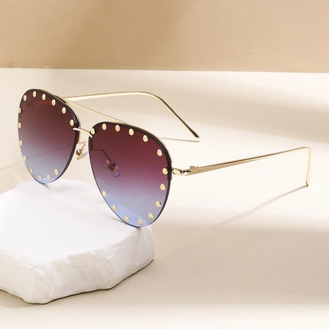 Aviator Zonnebril Metalen Frame Klinknagel Decor UV400 Bescherming Gradiënt Lens Retro Punk Mode Unisex Brillen