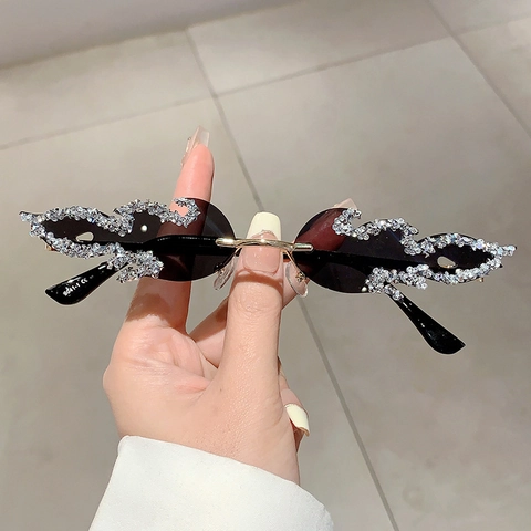 Women's Rimless Flame Shaped Rhinestone Sunglasses Metal Frame Trendy Irregular Sunglasses For Halloween Party Stage Decoration