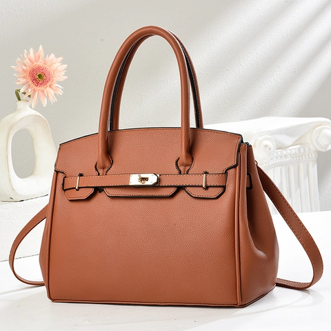 Elegant Litchi Grain PU Leather Handbag Structured Tote With Golden Metal Lock And Shoulder Strap For Women Urban Style