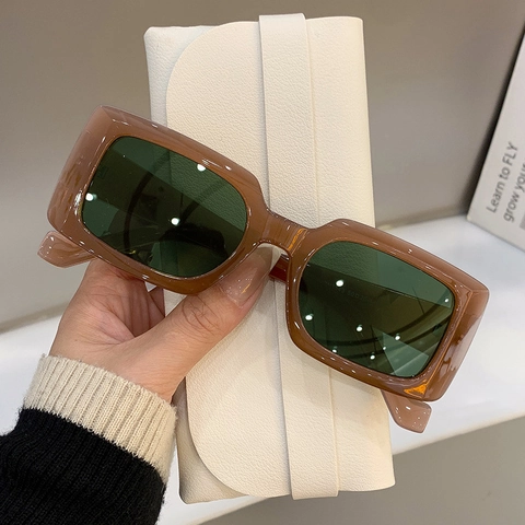 Retro Square Frame Sunglasses For Women Men Fashion Thick Frame UV400 Protection Rectangular Sun Glasses Streetwear