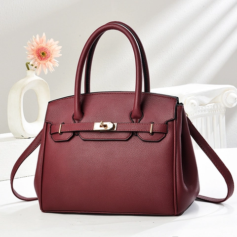 Elegant Litchi Grain PU Leather Handbag Structured Tote With Golden Metal Lock And Shoulder Strap For Women Urban Style