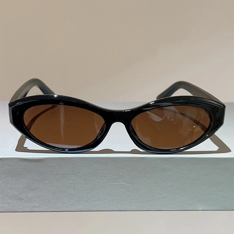 Retro Cat Eye Sunglasses Polycarbonate Frame UV400 Protection Trendy Hip Hop Eyewear For Women And Men