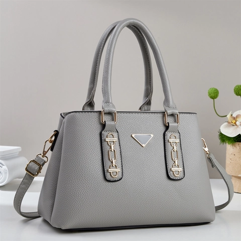 Women Handbag Large Capacity PU Leather Litchi Grain Solid Color Top Handle Tote Bag With Chain Decor Crossbody Strap