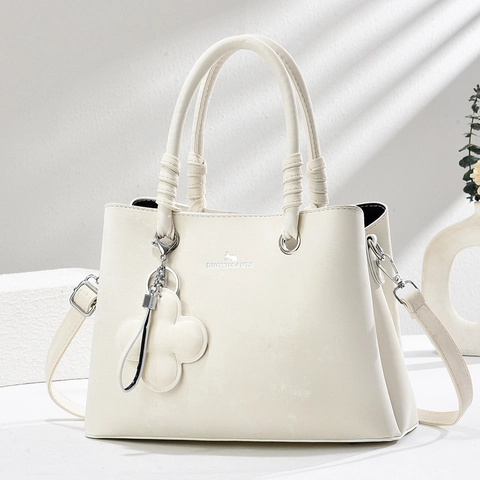Vintage Frosted PU Leather Handbag Women Retro Tote Crossbody Shoulder Bag Large Capacity Solid Color With Clover Pendant