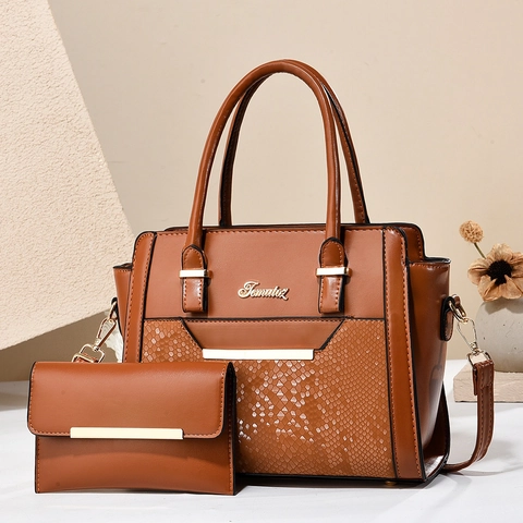 Women's Fashion PU Leather Snake Pattern Tote Handbag And Matching Wallet Large Capacity Commuter Shoulder Bag With Metal Logo