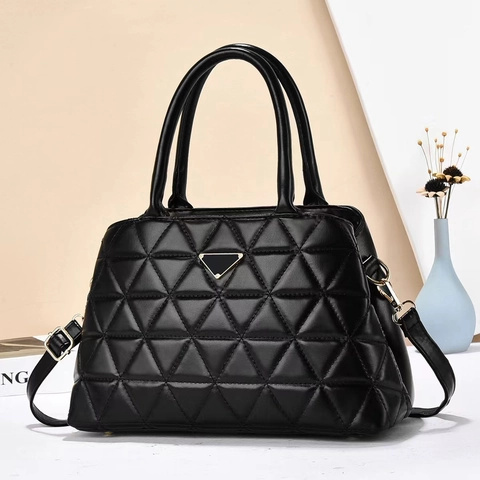 Borsa A Mano Da Donna In Pelle PU Trapuntata A Triangolo Borsa A Spalla Con Tracolla Rimovibile Elegante Versatile