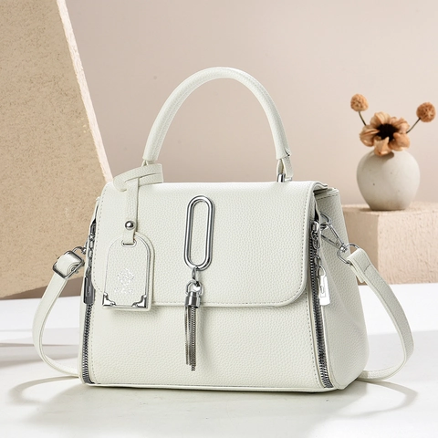 Borsa A Mano Da Donna In Pelle PU Grande Capacità Borsa A Tracolla Tote Con Nappa Hardware Argento Cerniera Laterale