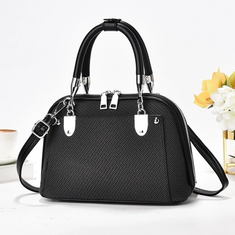 Borsa Da Donna Trama Intrecciata Pelle PU Grande Capacità Pendolare Borsa A Tracolla Con Hardware Argento Elegante