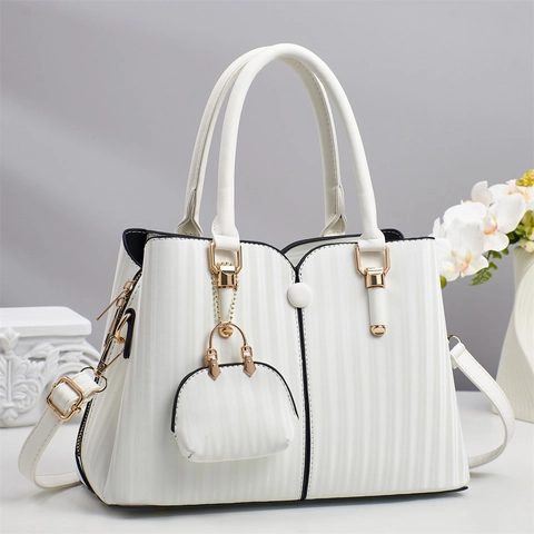 Pleated PU Leather Handbag For Women Large Capacity Tote Bag With Removable Shoulder Strap And Mini Coin Purse Charm