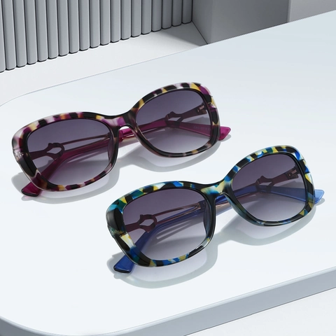 Fashion Butterfly Sunglasses Women UV400 Protection Large PC Frame Hollow Metal Temples Trendy Eyewear