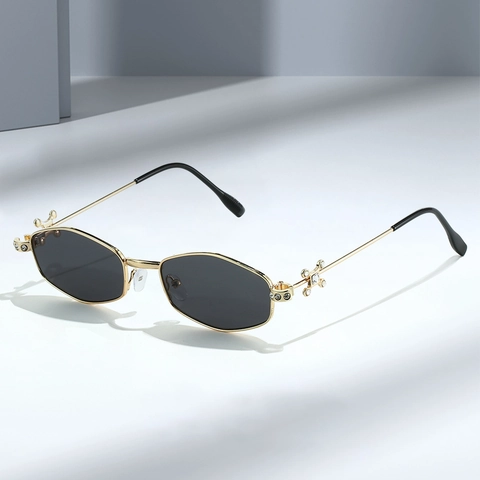 Vintage Hexagonal Metal Frame Sunglasses For Women Men Retro Rhinestone Cross Decor UV400 Protection Fashion Sun Glasses