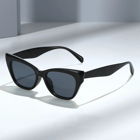 Occhiali Da Sole Cat Eye Alla Moda Montatura In PC Protezione UV400 Vintage Occhiali Di Tendenza Per Viaggi All Aperto Unisex