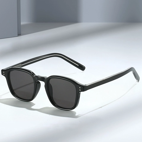 Retro Square Sunglasses TR90 Metal Frame UV400 Protection AC Lens Classic Fashion Vintage Eyewear Unisex Men Women