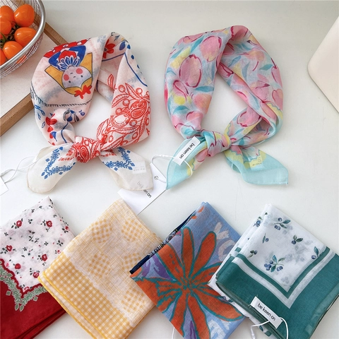 Women Square Scarf Elegant Vintage Floral Plaid Printed Breathable Lightweight Head Neck Scarf Handkerchief Accessory
