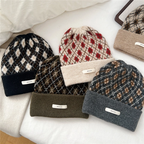 Argyle Pattern Knitted Beanie Hat Warm Winter Thick Folded Cuff Retro Style Outdoor For Women