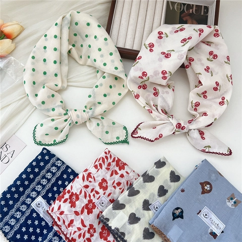 Women's Floral Print Square Scarf With Elegant Crochet Lace Edge Soft Polyester Neck Scarf Head Scarf For Daily Wear Travel Accessories