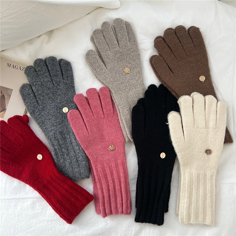 Winter Knitted Gloves Women Thick Warm Wool Blend Thermal Full Finger Long Ribbed Cuff Metal Badge Decor