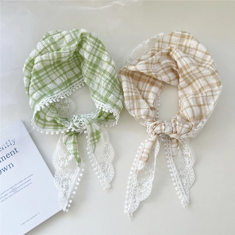 Bandana Triangulaire À Carreaux Bordure En Dentelle Foulard Cheveux Avec Pompons Coton Lin Style Cottagecore Pour Femmes