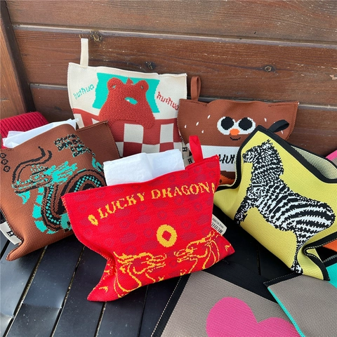 Gebreide Tissue Box Cover Draagbare Cartoon Draak Patroon Tissue Tas Hangende Papierhouder Voor Auto Woonkamer Desktop