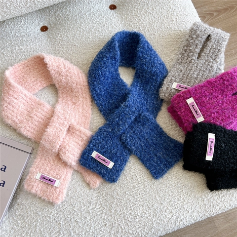 Women Winter Solid Color Knitted Cross Over Boucle Neck Warmer Warm Lamb Wool Look Pull Through Scarf Fashion Snood