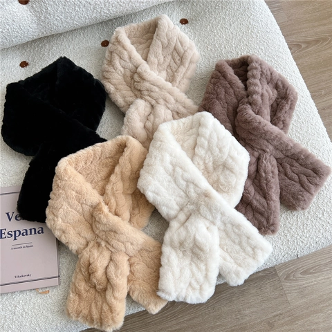 Winter Neck Warmer Faux Fur Scarf Women Thick Plush Cross Wrap Cable Knit Soft Thermal Neck Protector Elegant