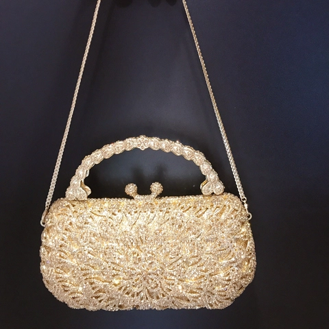 Pochette Da Sera Di Lusso In Metallo Con Strass Design Floreale Traforato E Manico Rigido Per Banchetti Eleganti