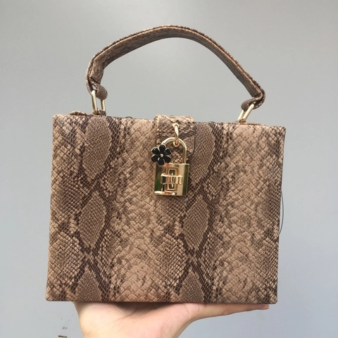 Dames Retro Box Handtas Python Print PU Leer Gouden Sluiting Bloemenhanger Elegante Handtas Schoudertas