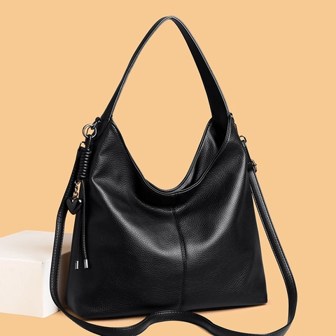 Women Large Capacity Hobo Bag PU Lychee Pattern Leather Minimalist Shoulder Crossbody Handbag With Heart Pendant