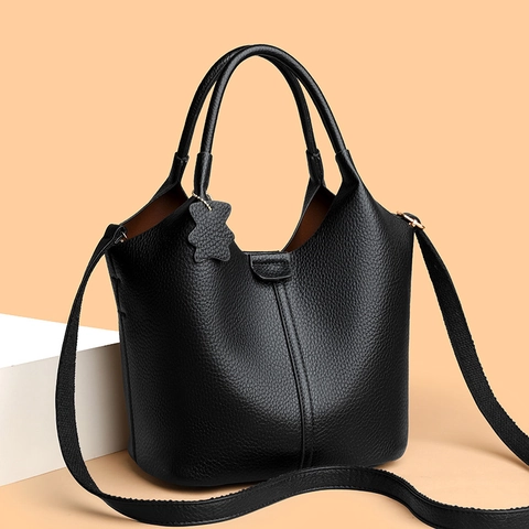 Bucket Bag Für Damen PU-Leder Mit Litschi-Muster Große Kapazität Handtasche Mit Bärenanhänger Eleganter Französischer Stil