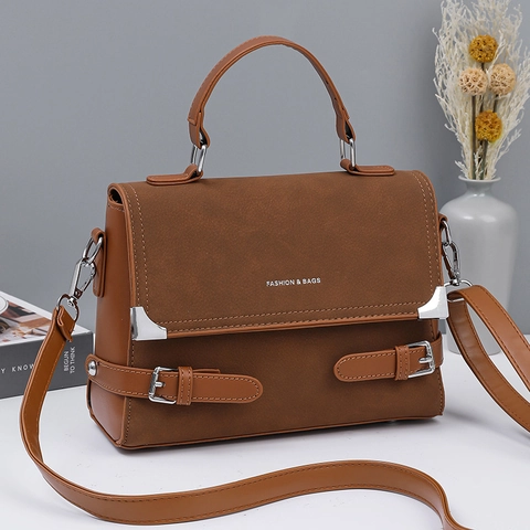 Sac À Main Vintage Pour Femme Cuir PU Haute Capacité Sac Bandoulière Rétro À Rabat Sac À Épaule Minimaliste Style Coréen