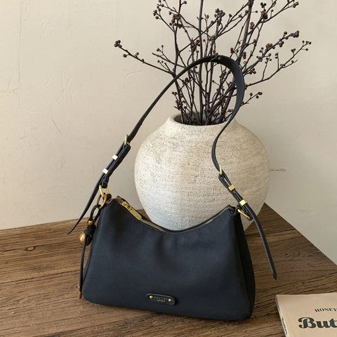 Women PU Leather Underarm Bag Retro Minimalist Half Moon Hobo Shoulder Handbag For Daily Commute Gold Hardware