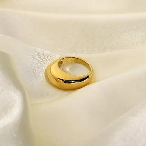 Anello a Cupola Chunky Minimalista per Donna Vintage Acciaio Inossidabile Placcato Oro 18K Alta Lucidatura Anello Gioielli