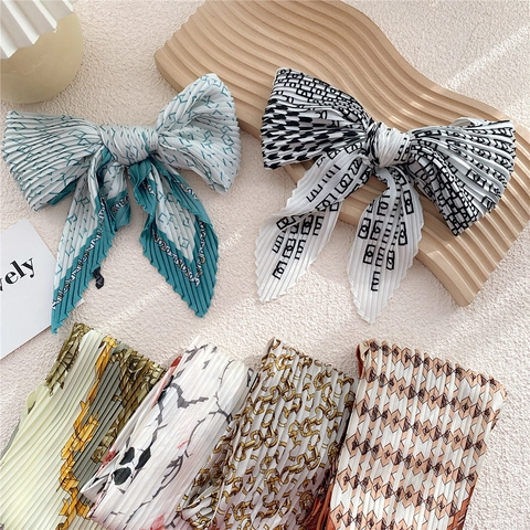 Women Vintage Pleated Satin-like Square Scarf Fashion Printed Neckerchief Decorative Hair Band Accessory Elegant Wrap