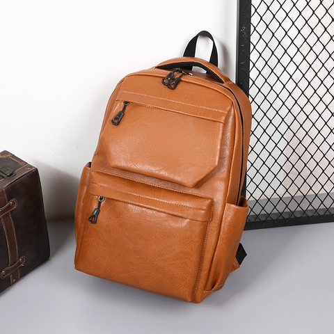 Zaino In Pelle Sintetica PU Vintage Grande Capacità Multi Tasche Impermeabile Business Viaggio Scuola Borsa Laptop Uomo