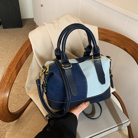 Bolso Boston Patchwork De Mezclilla Para Mujer Vintage Color En Contraste Bolso De Mano Cuero Sintético Bolso De Hombro Herrajes Dorados